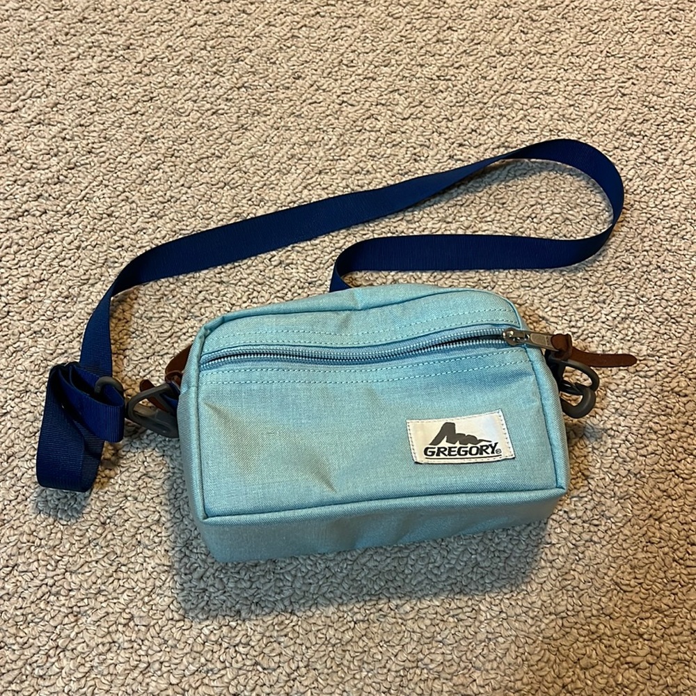 ⭐️Rare⭐️ Vintage BNWOT Gregory Crossbody Bag